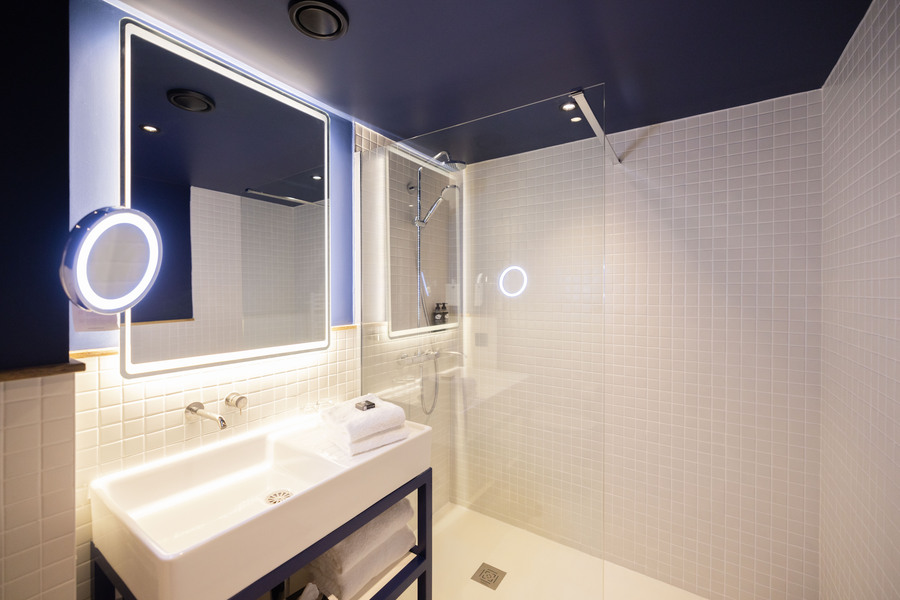 kopster hotels chambre unik colombes 5